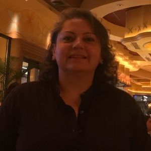 Meet your Posher, Lilia